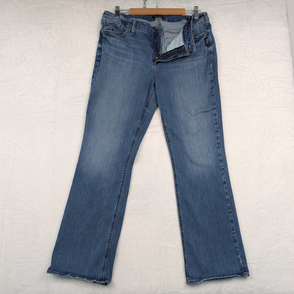 Silver Jeans Co. Jeans Women 34x31 Blue Low Rise Bootcut Denim Curvy Fit Y2K